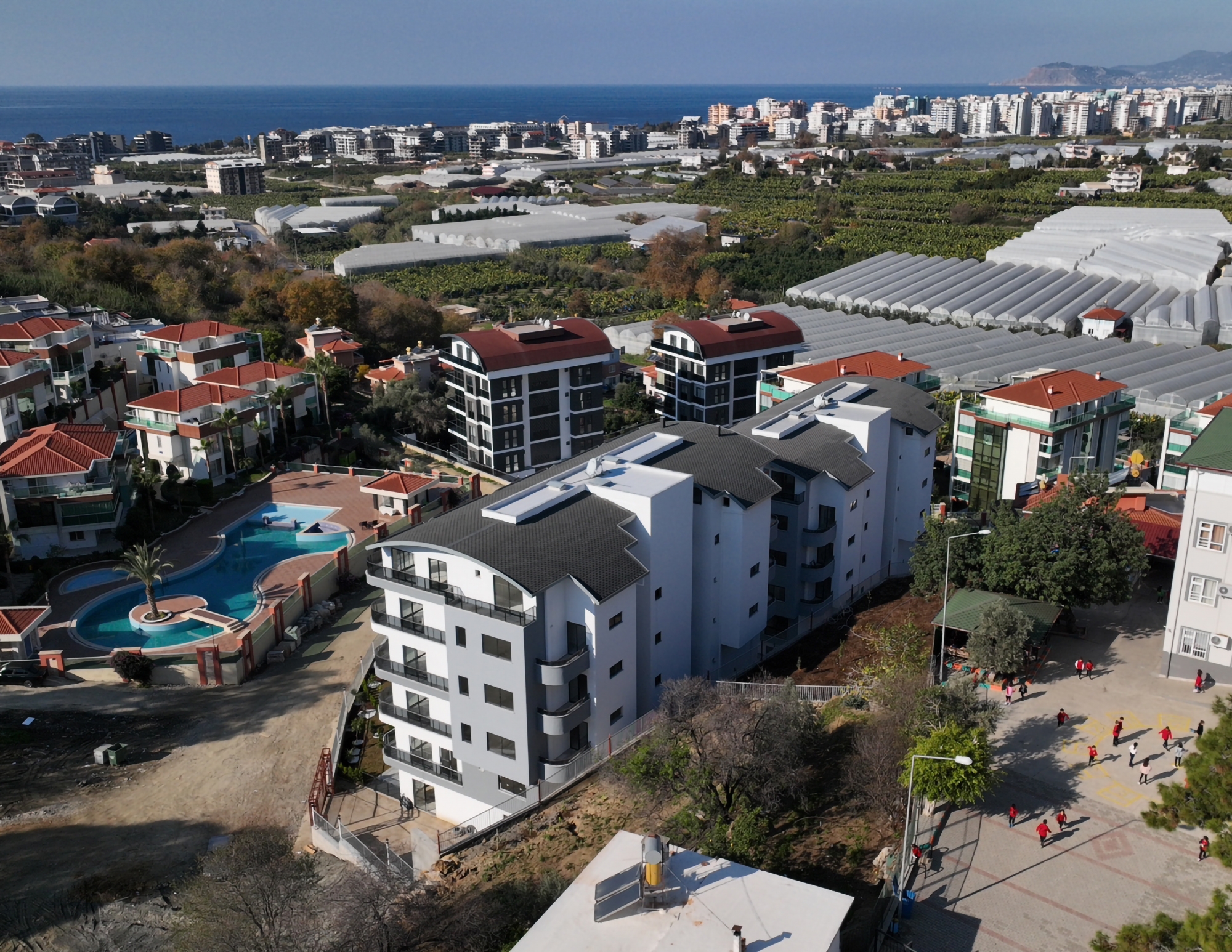 Ylellinen 1+1 asunto meri- ja vuorinäkymillä, Alanya - Kargicak