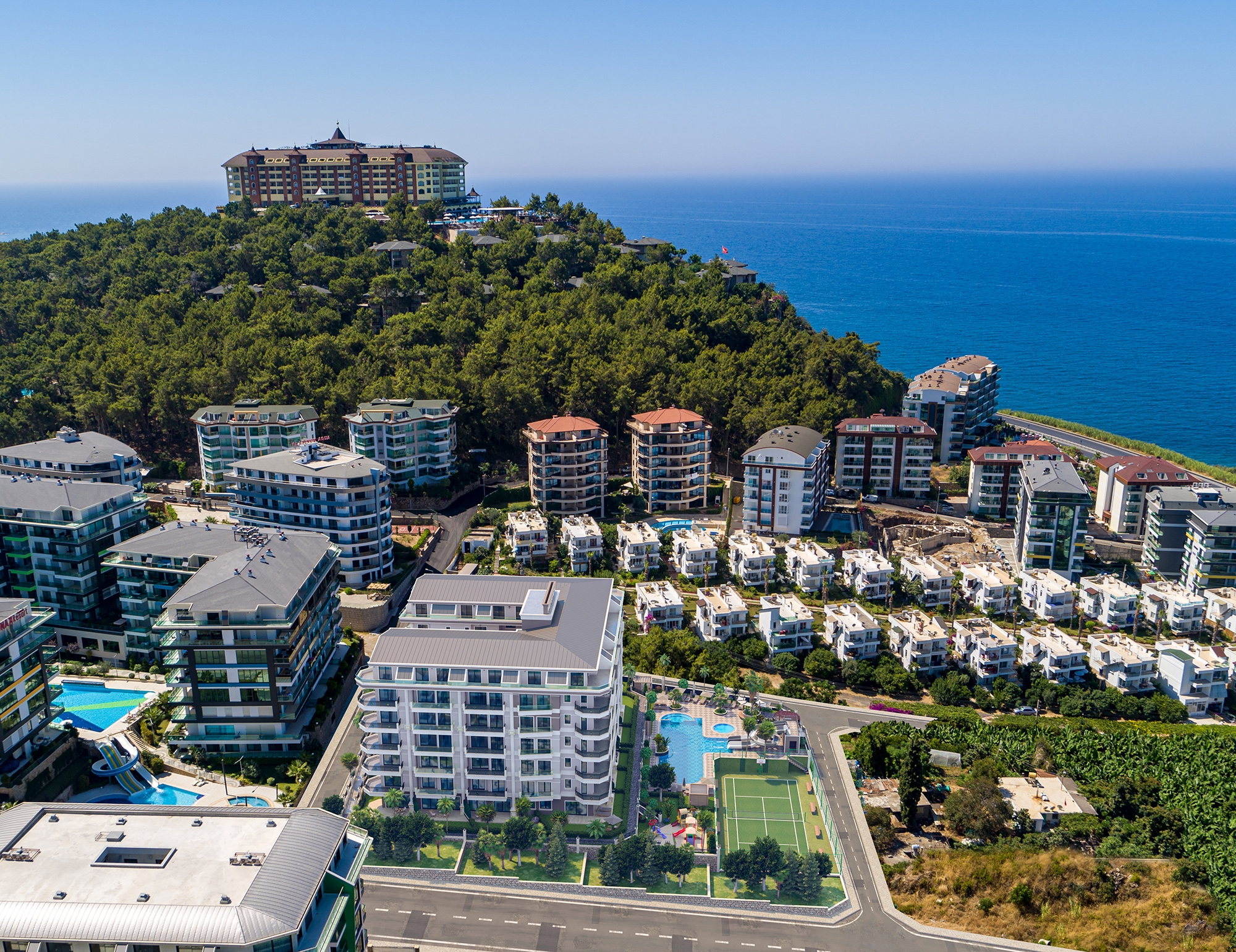 Luksus 2+1 Lejlighed med Hav- og Bjergudsigt i Kargicak, Alanya