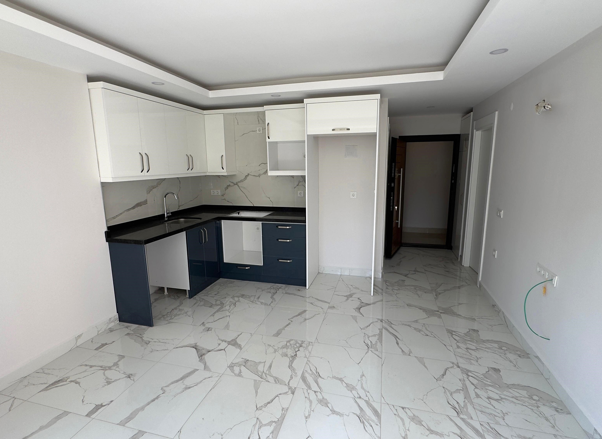 Luxury 1+1 Apartment with Mountain View in Mahmutlar