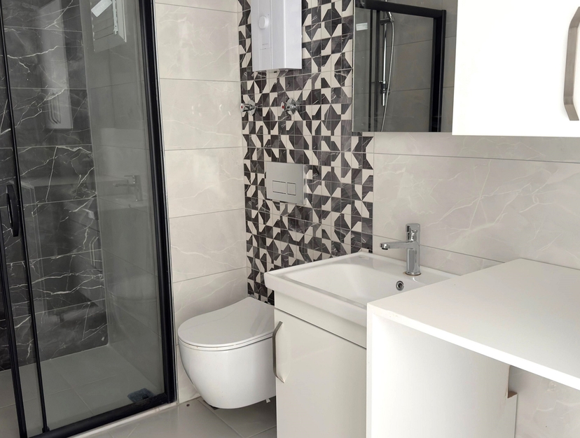 Luxury 1+1 Apartment with Mountain View in Mahmutlar