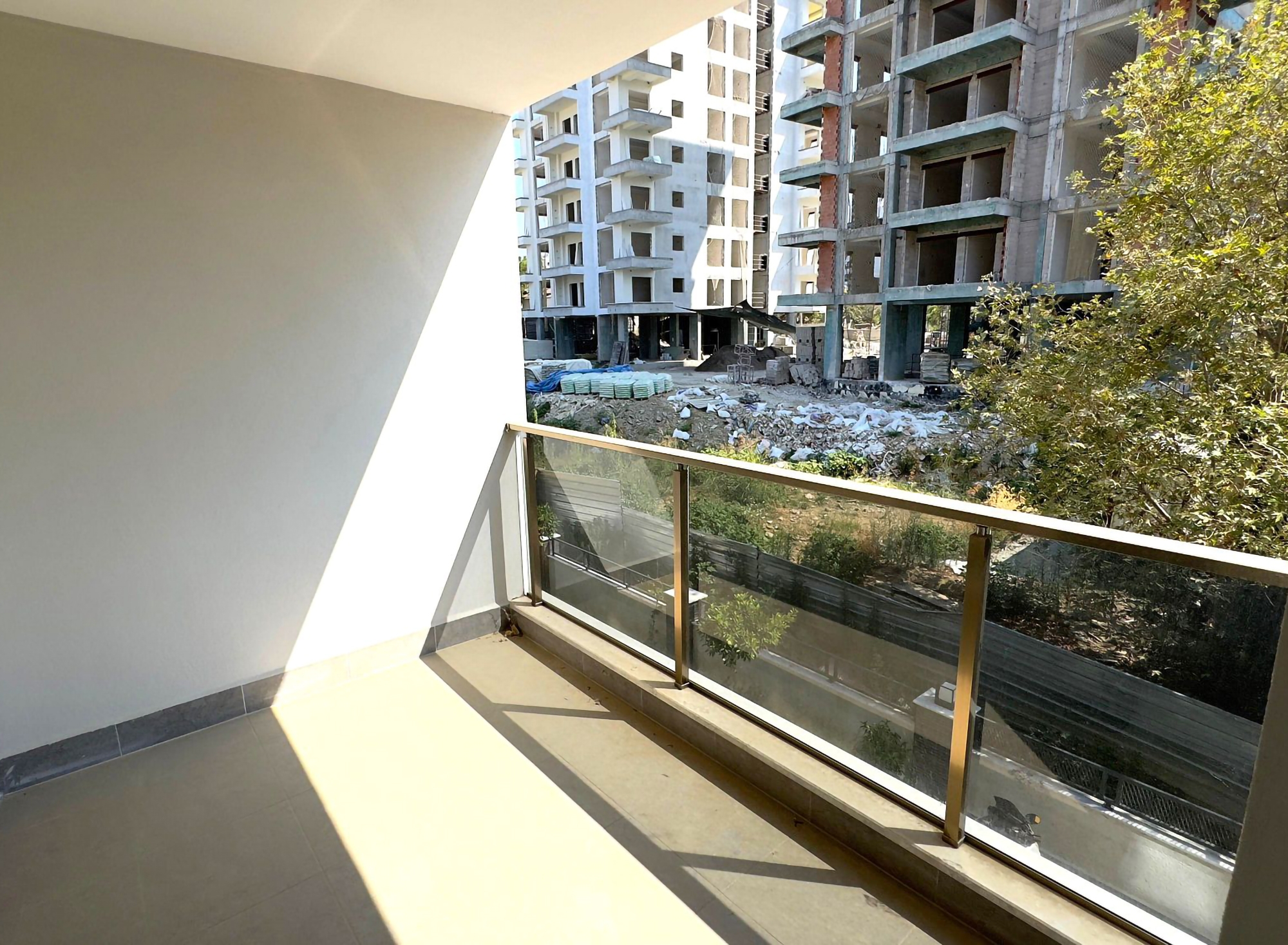 Luxury 1+1 Apartment with Mountain View in Mahmutlar