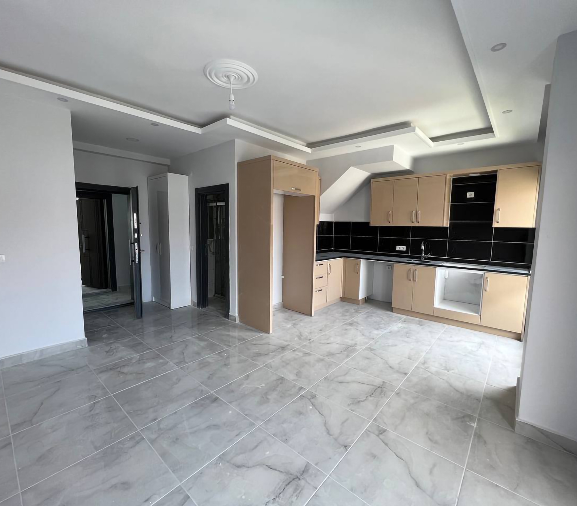 Luxuriöse 3+1 Wohnung mit Bergblick, Alanya - Avsallar