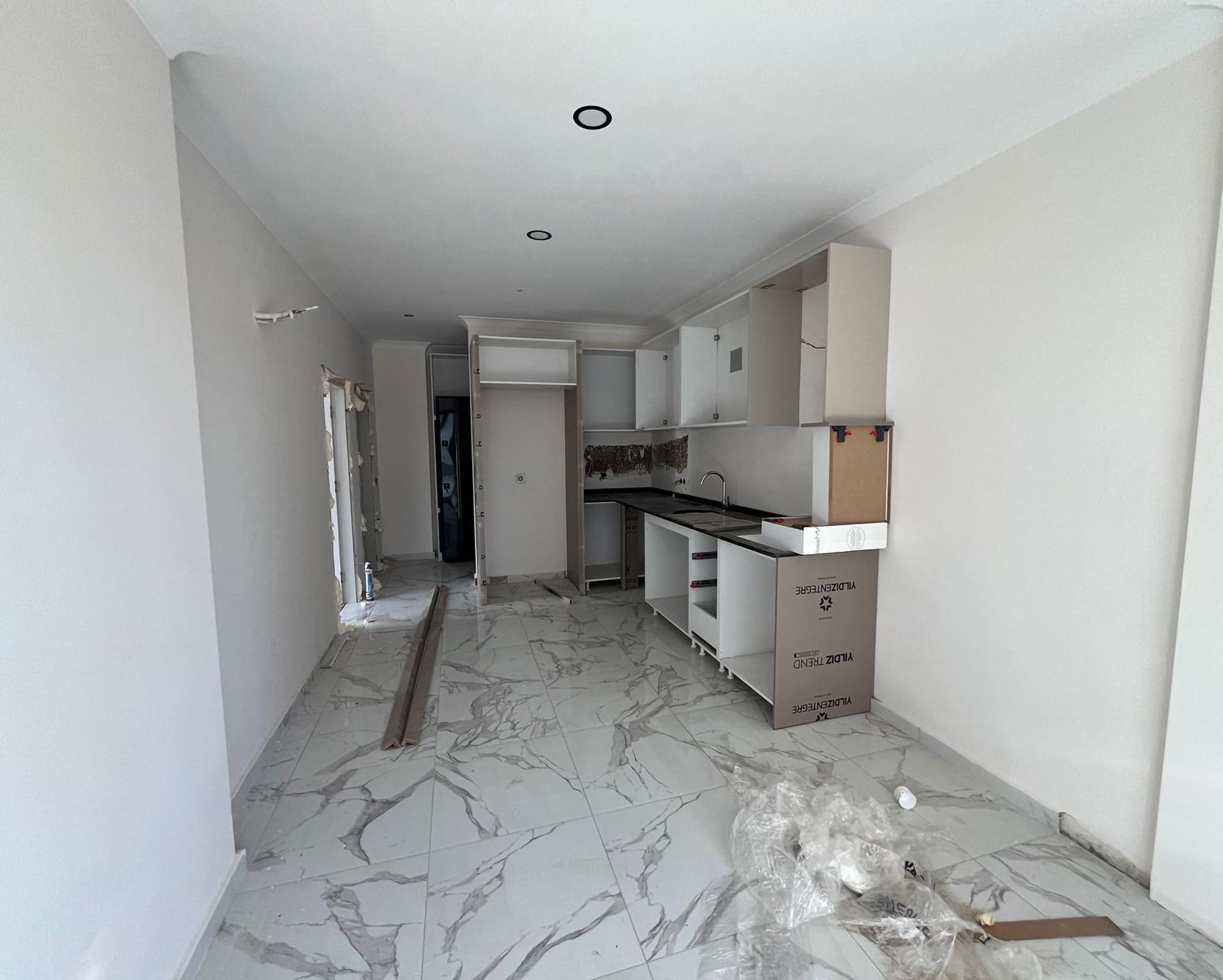 Stunning 1+1 Apartment with Sea and Castle Views in Alanya-Avsallar