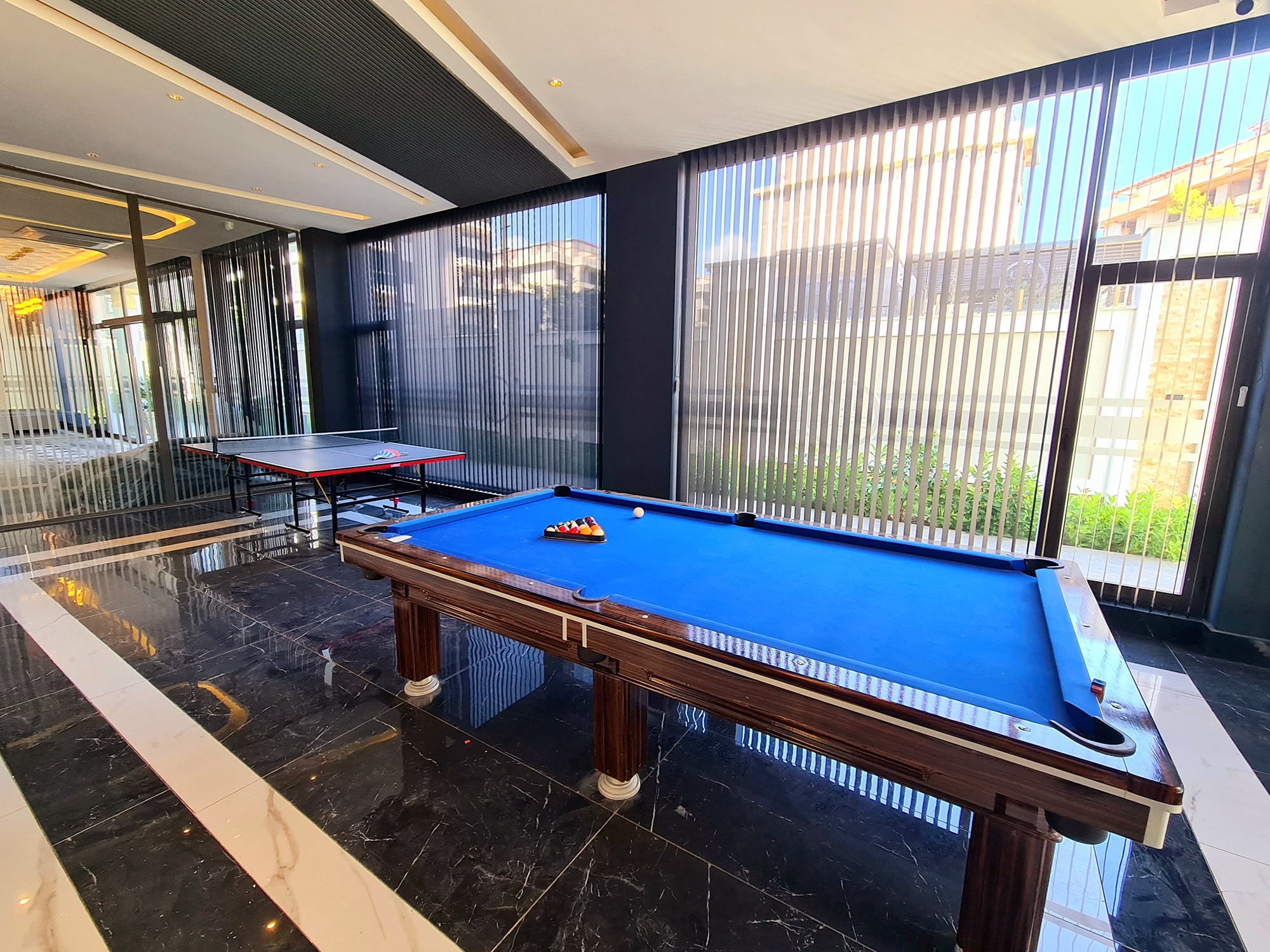 Castle & Mountain View 1+1 Apartment in Alanya, Oba