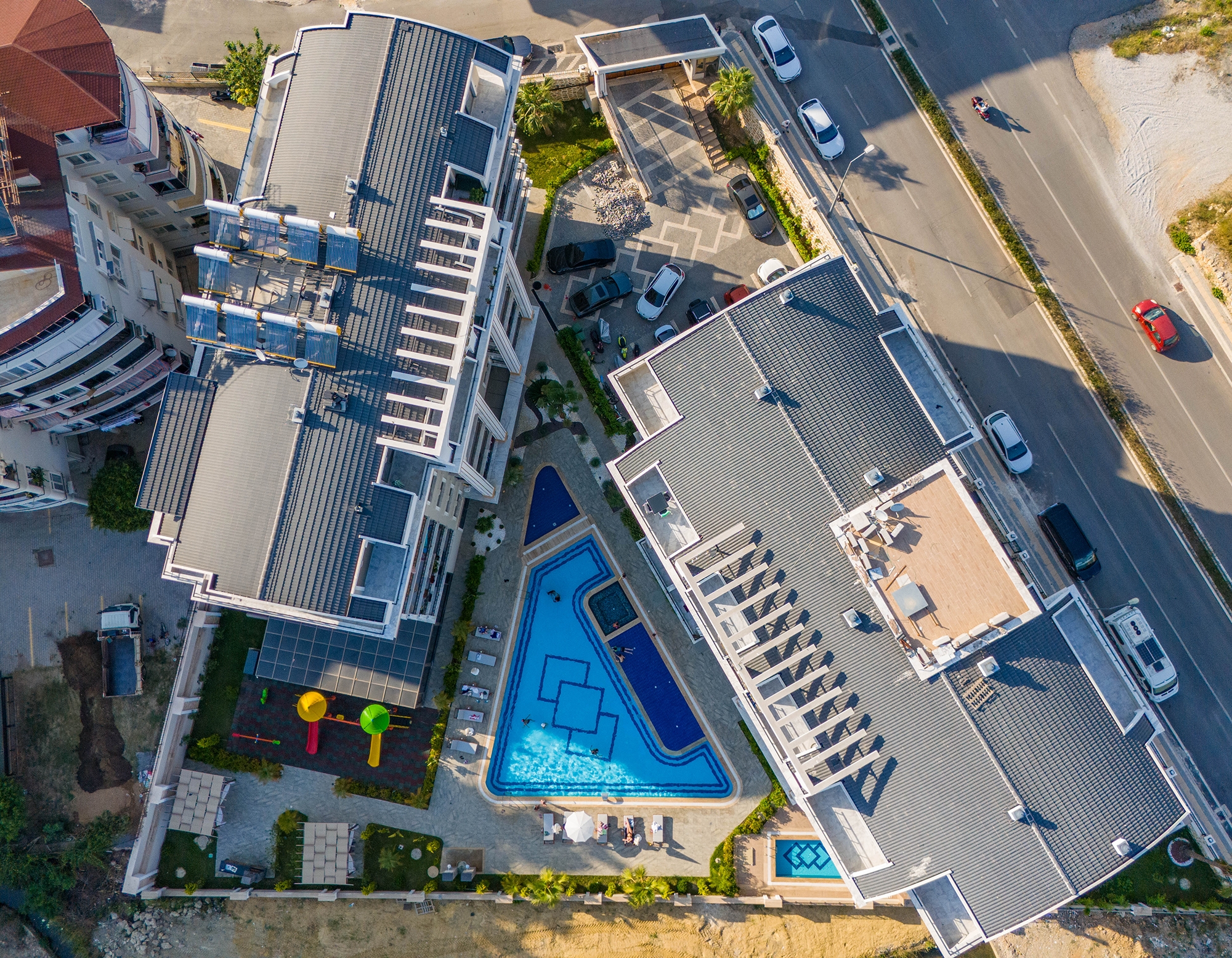 Luksus 1+1 Lejlighed med Hav- og Slotsudsigt i Alanya - Oba