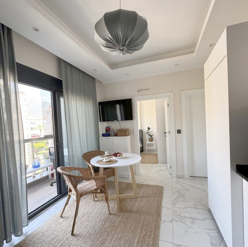 Cozy 1+1 Apartment with Mountain View, Alanya Center