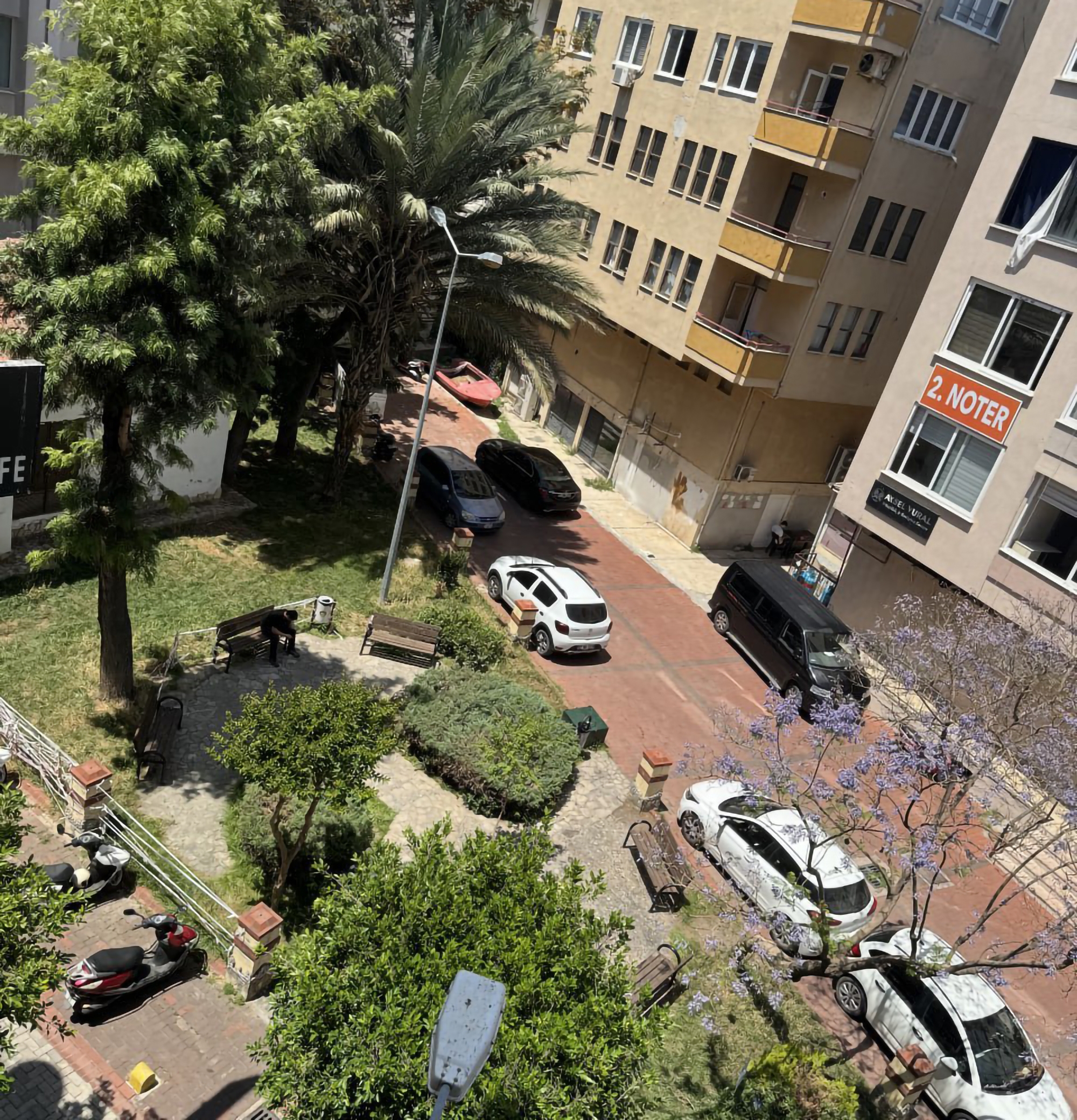 Cozy 1+1 Apartment with Mountain View, Alanya Center