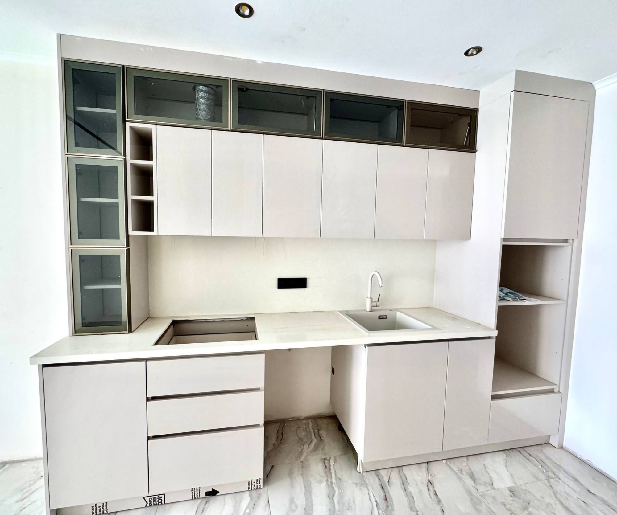 Luksuriøs 2+1 leilighet med hav- og fjellutsikt i Konakli, Alanya