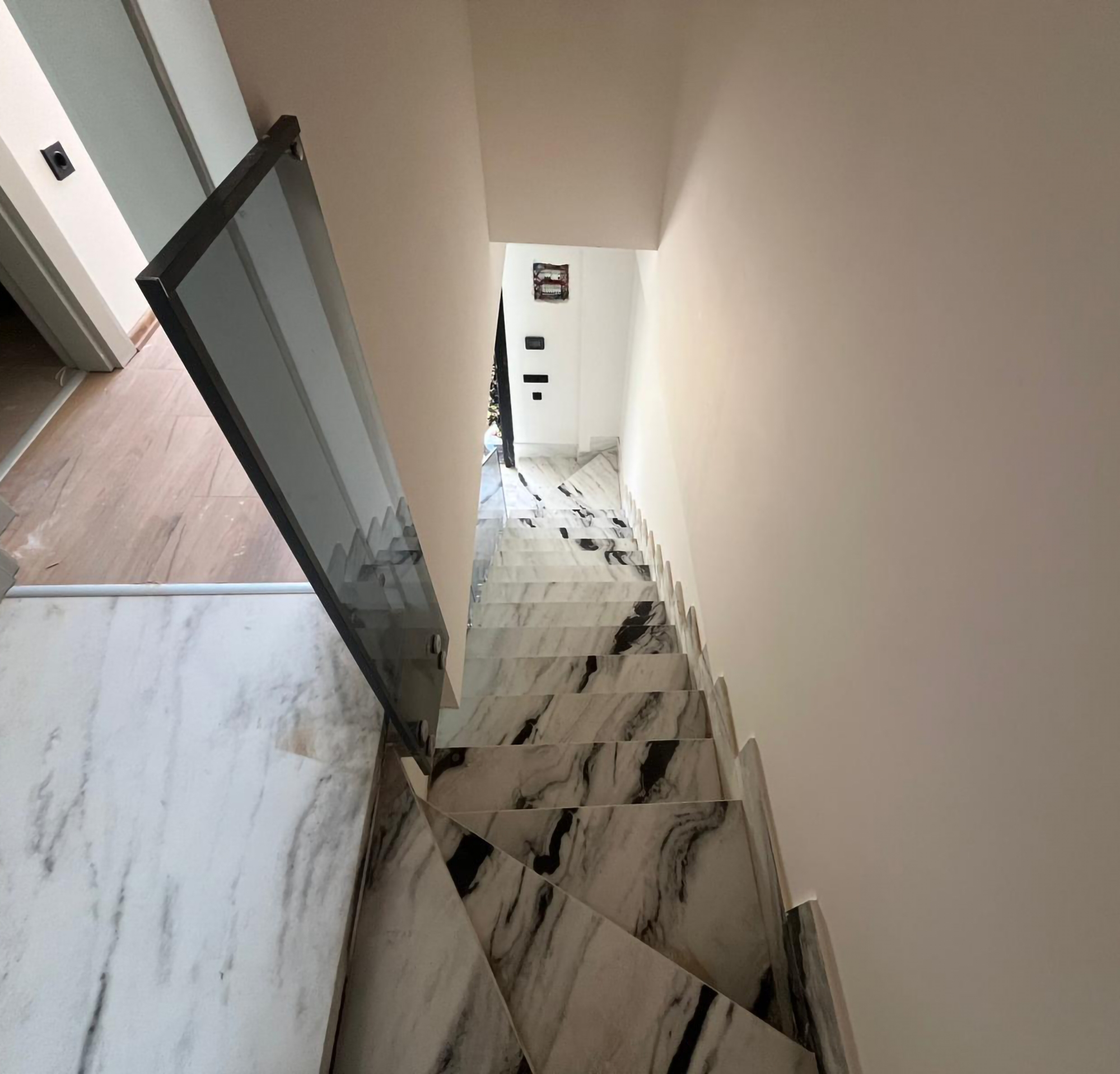 Luksuriøs 2+1 leilighet med hav- og fjellutsikt i Konakli, Alanya