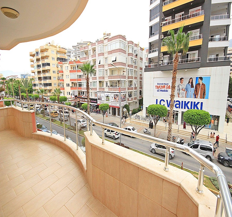  Resplendently equipped 2 bedroom in Alanya