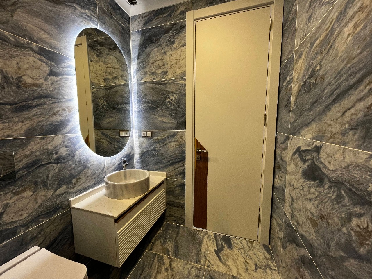 Ylellinen 5+1 Huvila upeilla näkymillä Alanya Tepessä