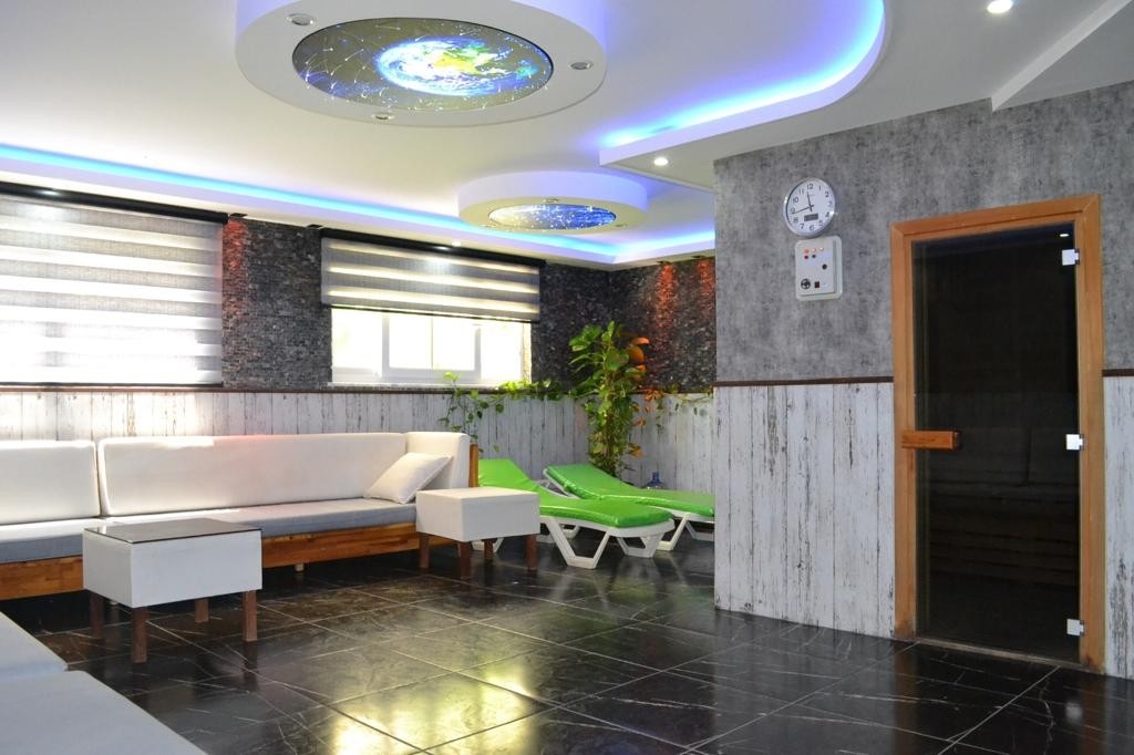 Luxury 2+1 Apartment with Stunning Views, Alanya - Mahmutlar