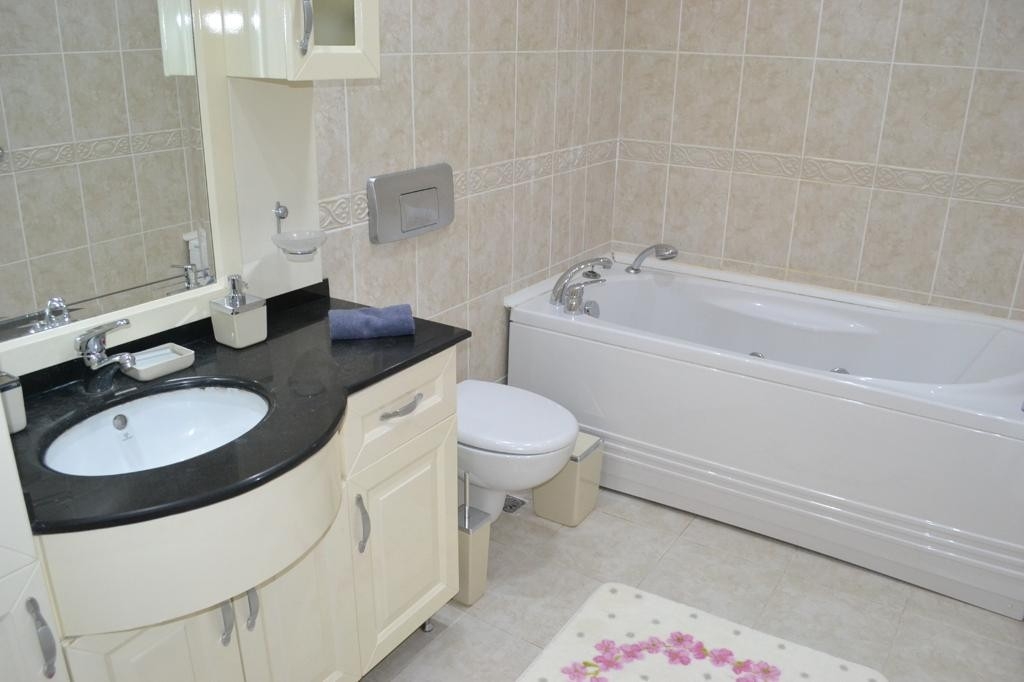 Luxury 2+1 Apartment with Stunning Views, Alanya - Mahmutlar
