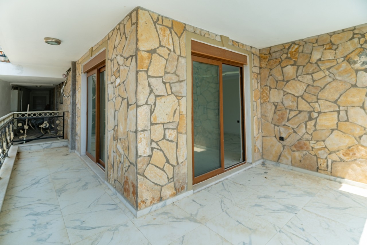 Ready-to-move-in apartment in Avsallar