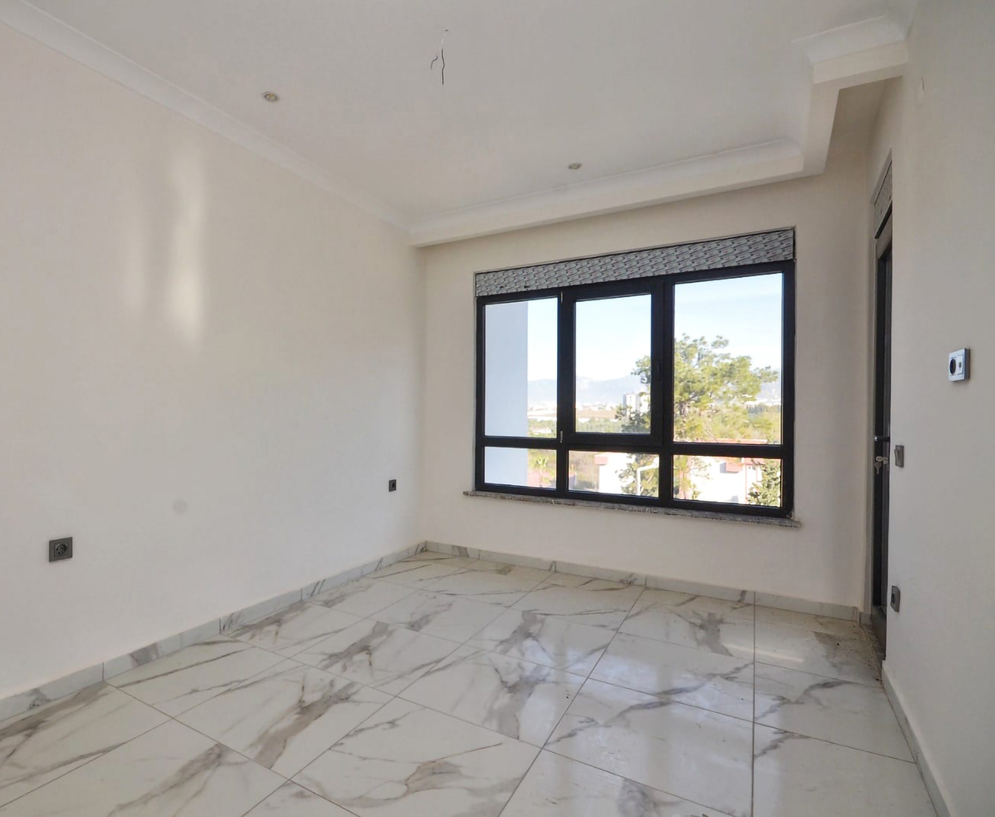 Modernes 1+1 Juwel mit Bergblick, Alanya