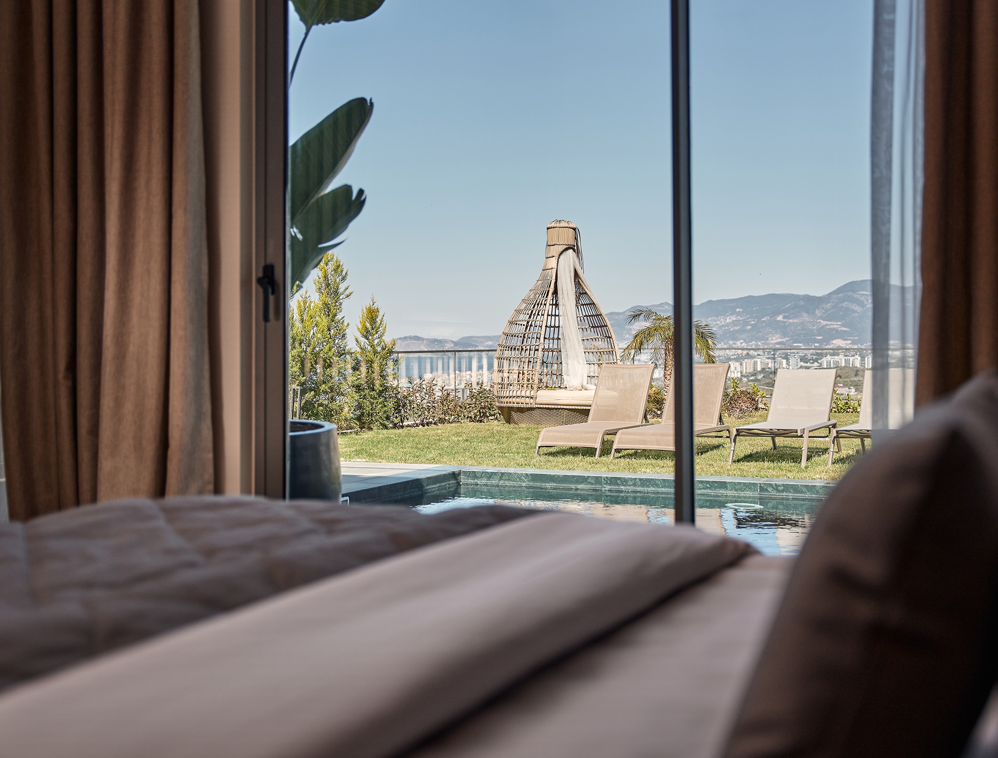 Luxuriöse Bergblick 4+1 Villa in Kargicak, Alanya