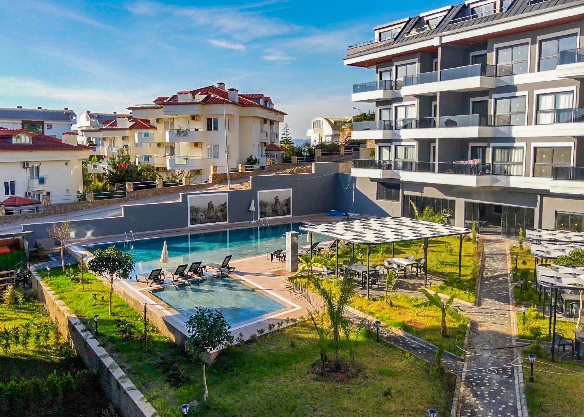 Luksuriøs 1+1 Lejlighed med Hav- og Bjergudsigt, Alanya - Konakli