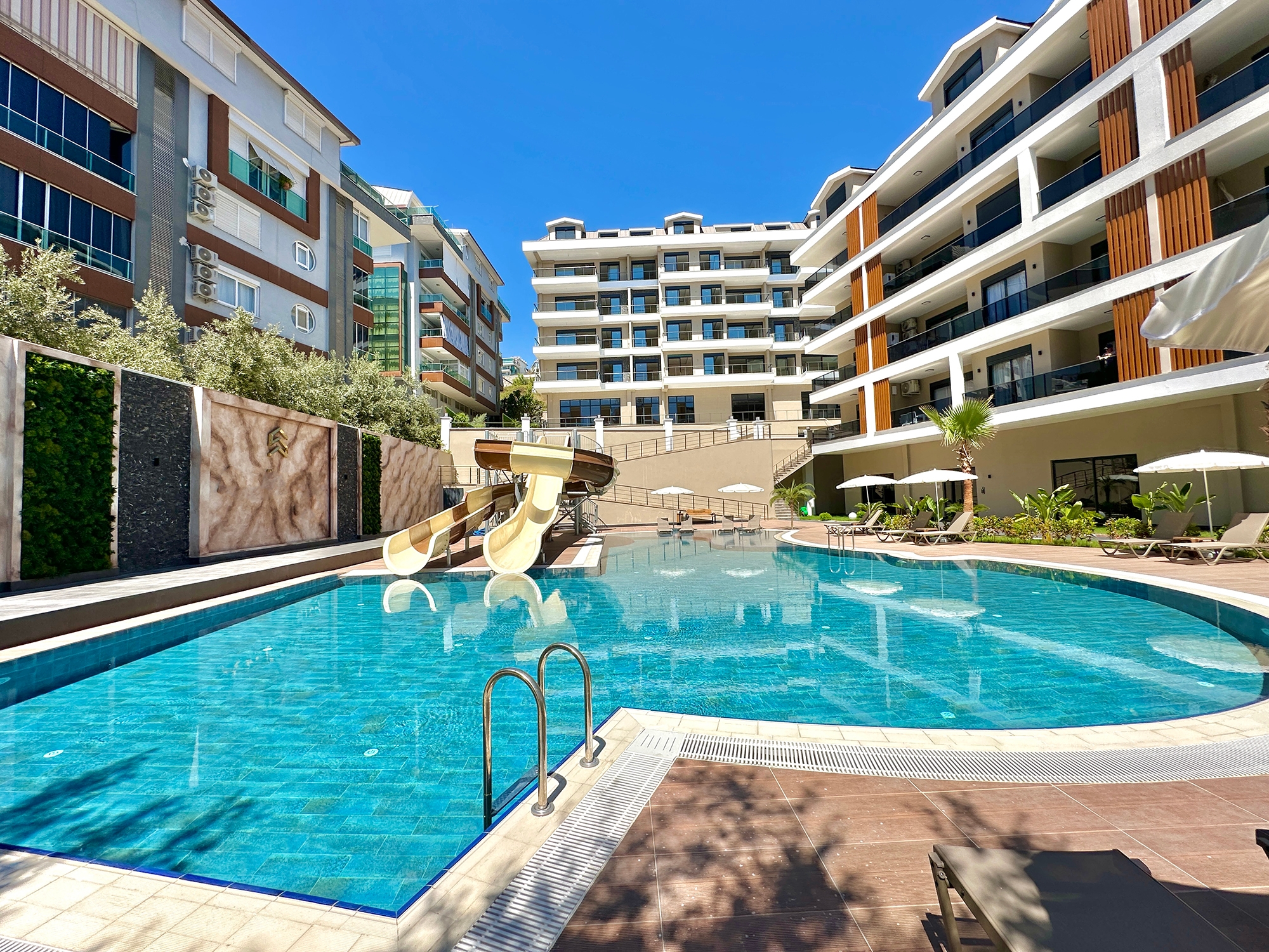Luxuriöse 2+1 Wohnung mit Meerblick und Bergblick, Alanya - Hasbahce