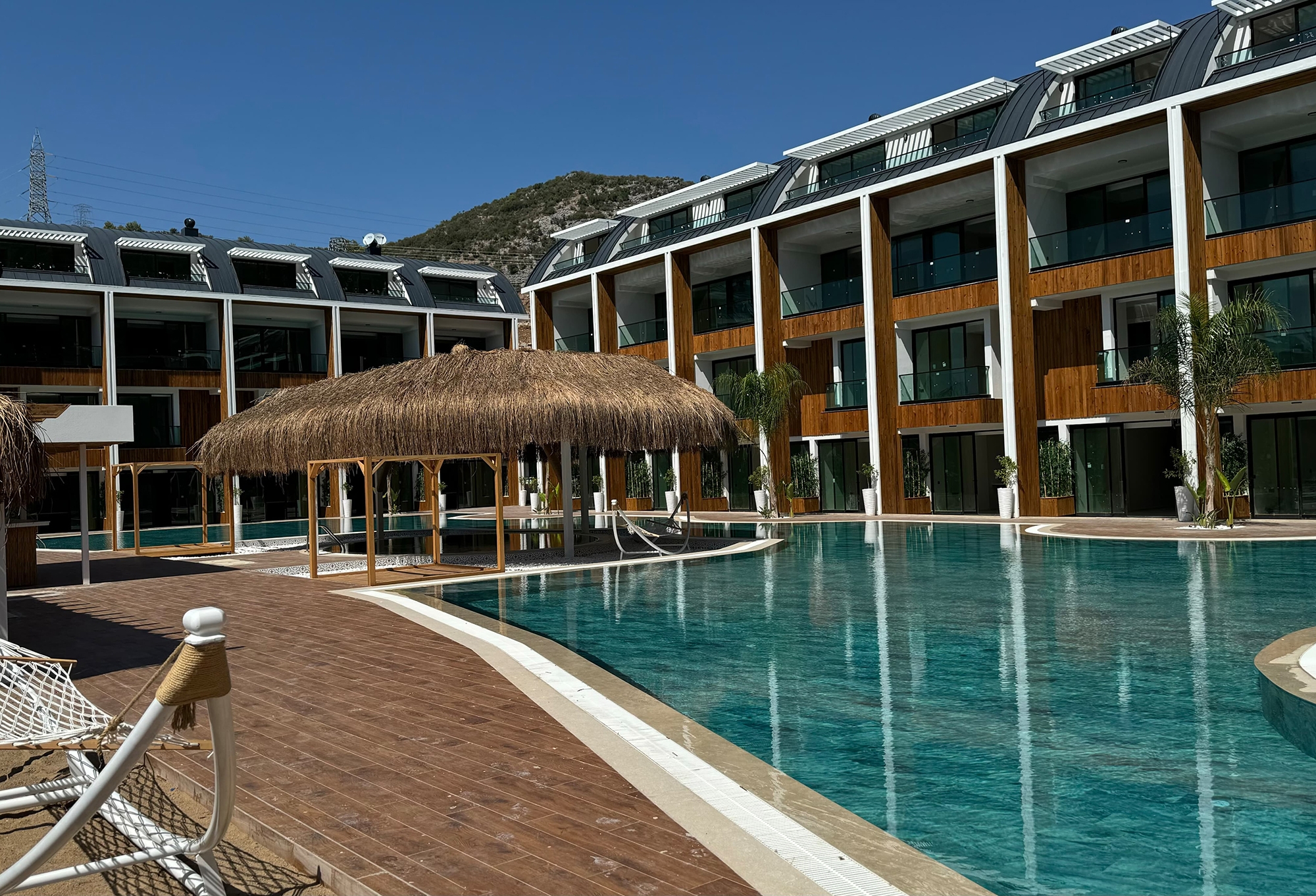 Luksus 2+1 Lejlighed med Hav- og Bjergudsigt, Alanya - Konakli