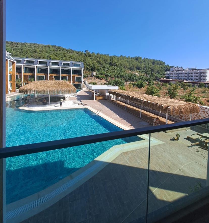 Luksus 2+1 Lejlighed med Hav- og Bjergudsigt, Alanya - Konakli