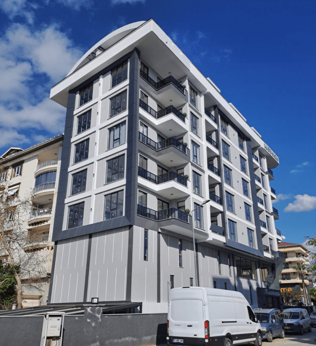 Luxuriöses 1+1 Apartment mit Bergblick in Alanya - Oba