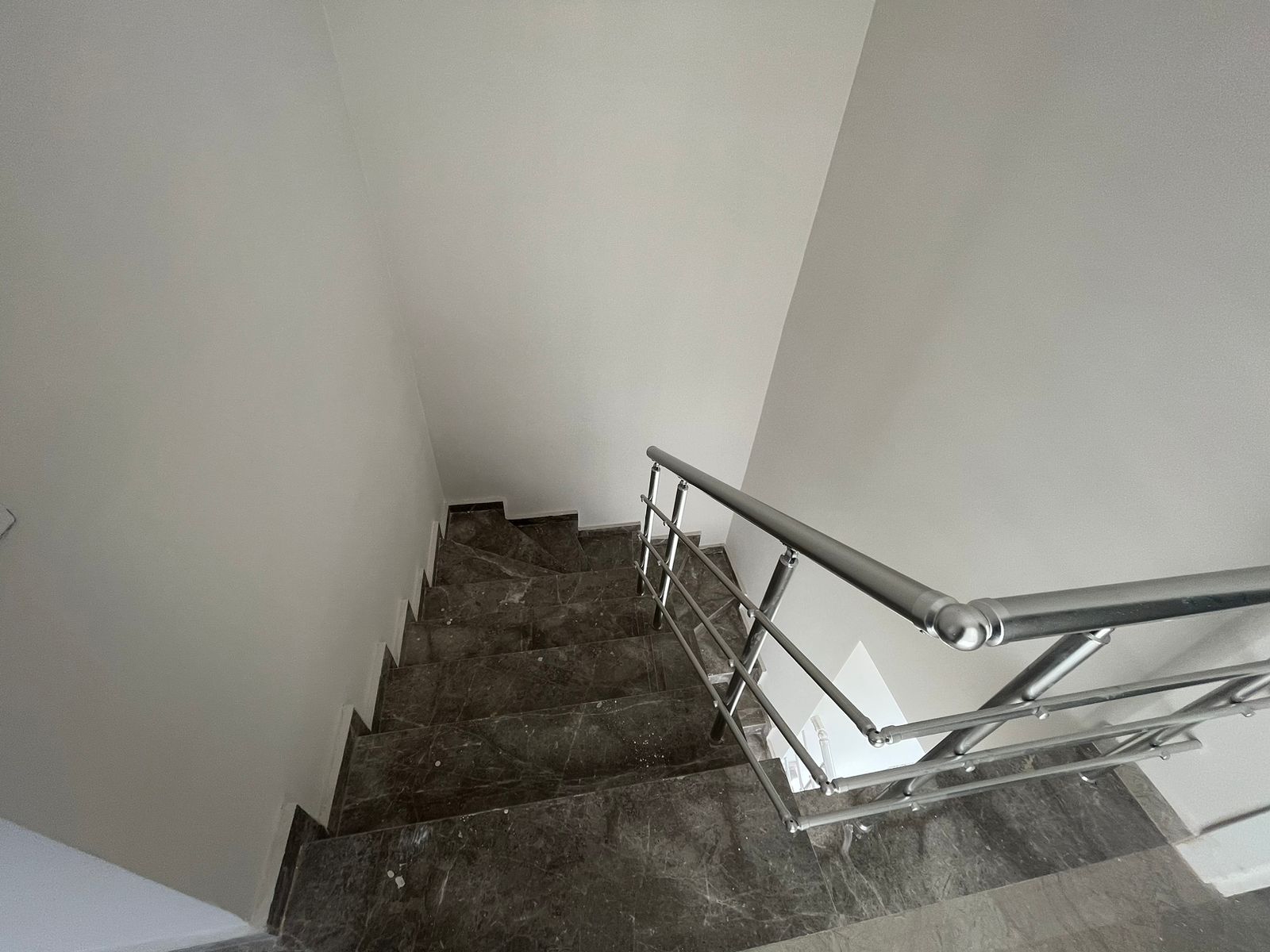 Luxuriöses 1+1 Apartment mit Bergblick in Alanya - Oba