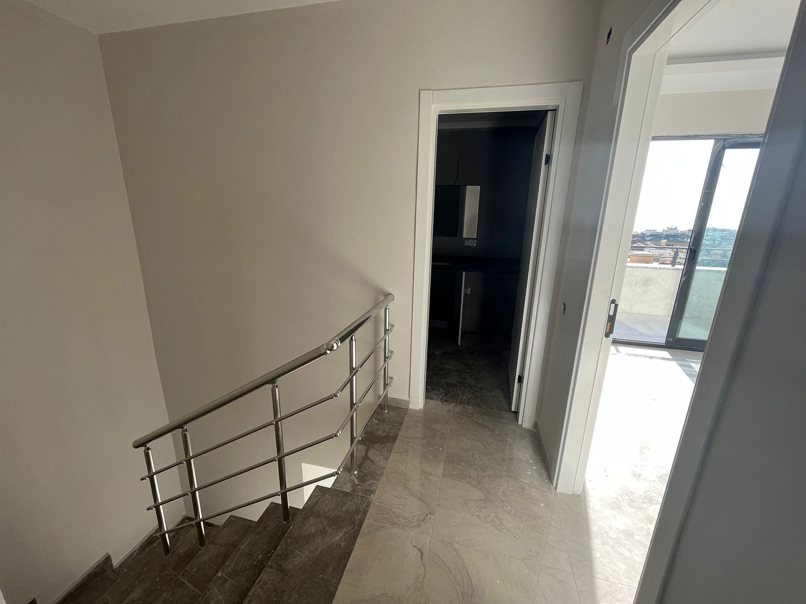Luxuriöses 1+1 Apartment mit Bergblick in Alanya - Oba
