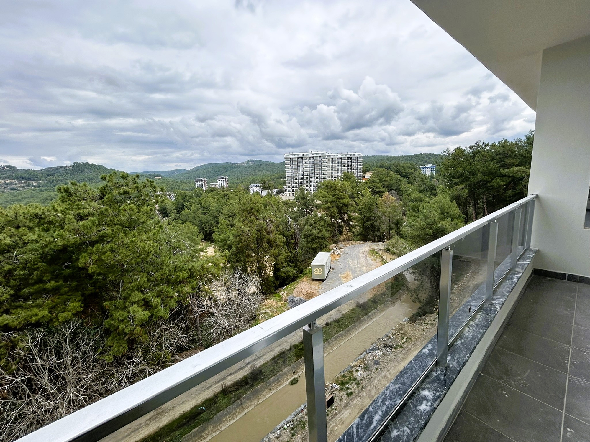 Bergblick 2+1 Wohnung in Avsallar, Alanya