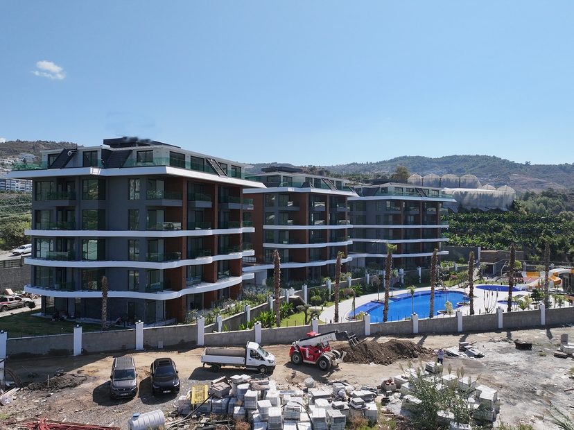 Luxuriöses 1+1 Apartment mit Meerblick und Bergblick in Kargicak