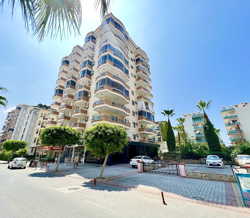 Substantially furnished apartment is 100m away from the beach 