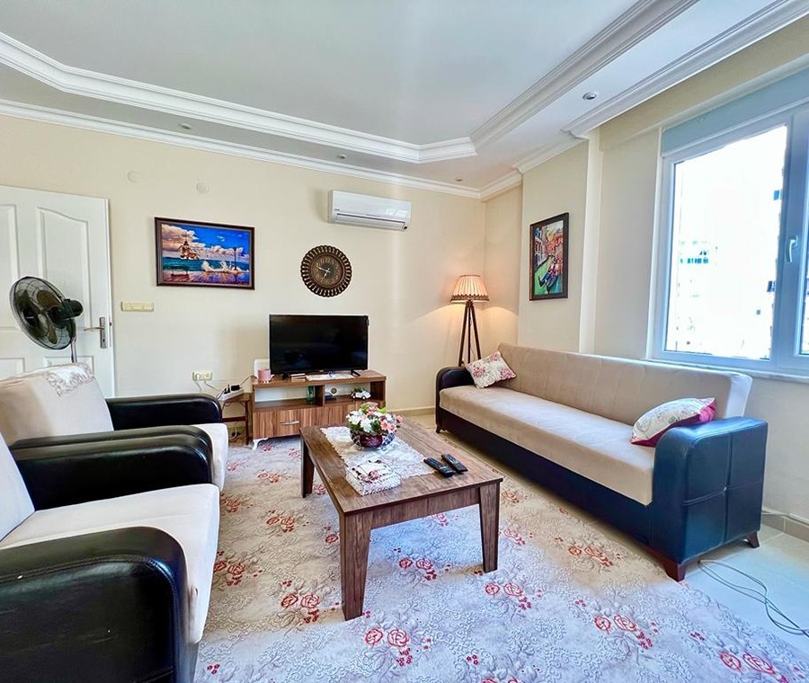 Substantially furnished apartment is 100m away from the beach 