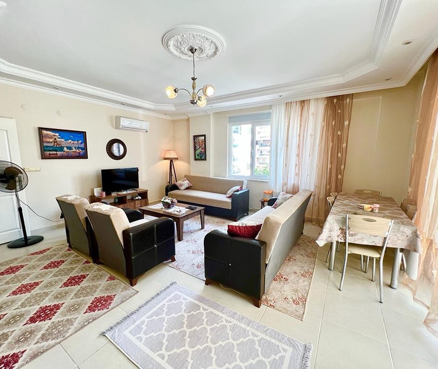 Substantially furnished apartment is 100m away from the beach 