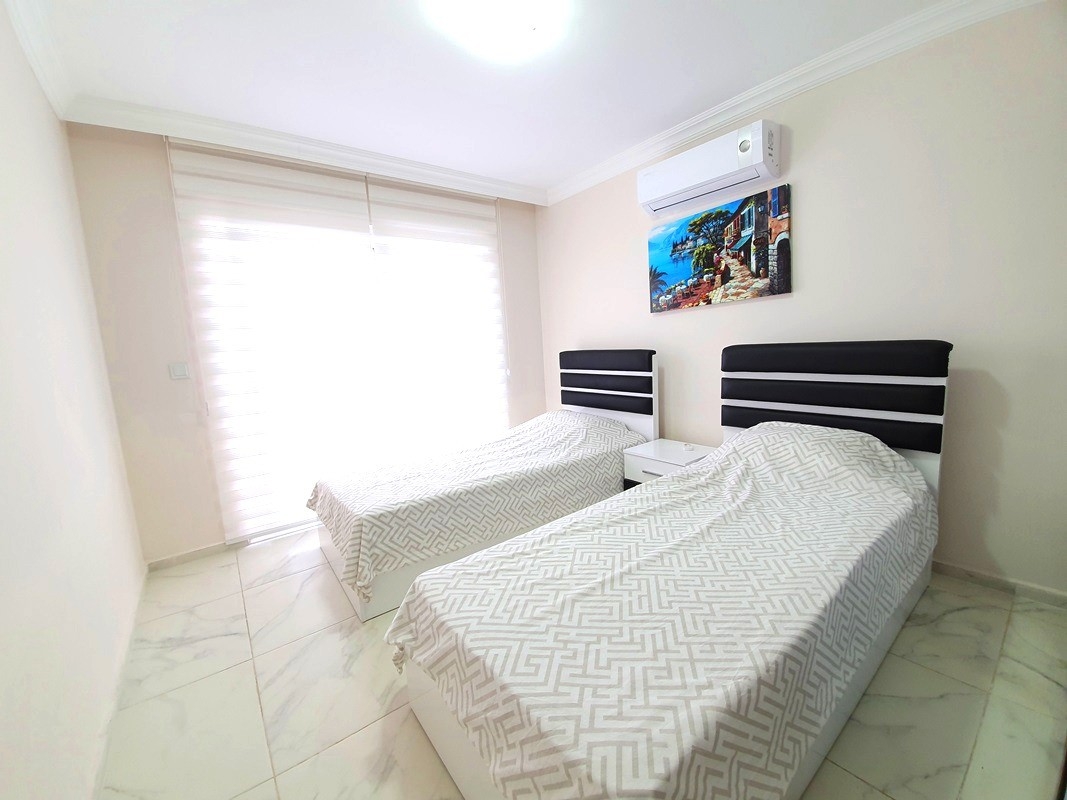Ylellinen 2+1 asunto meri- ja vuorinäköalalla, Alanya - Mahmutlar