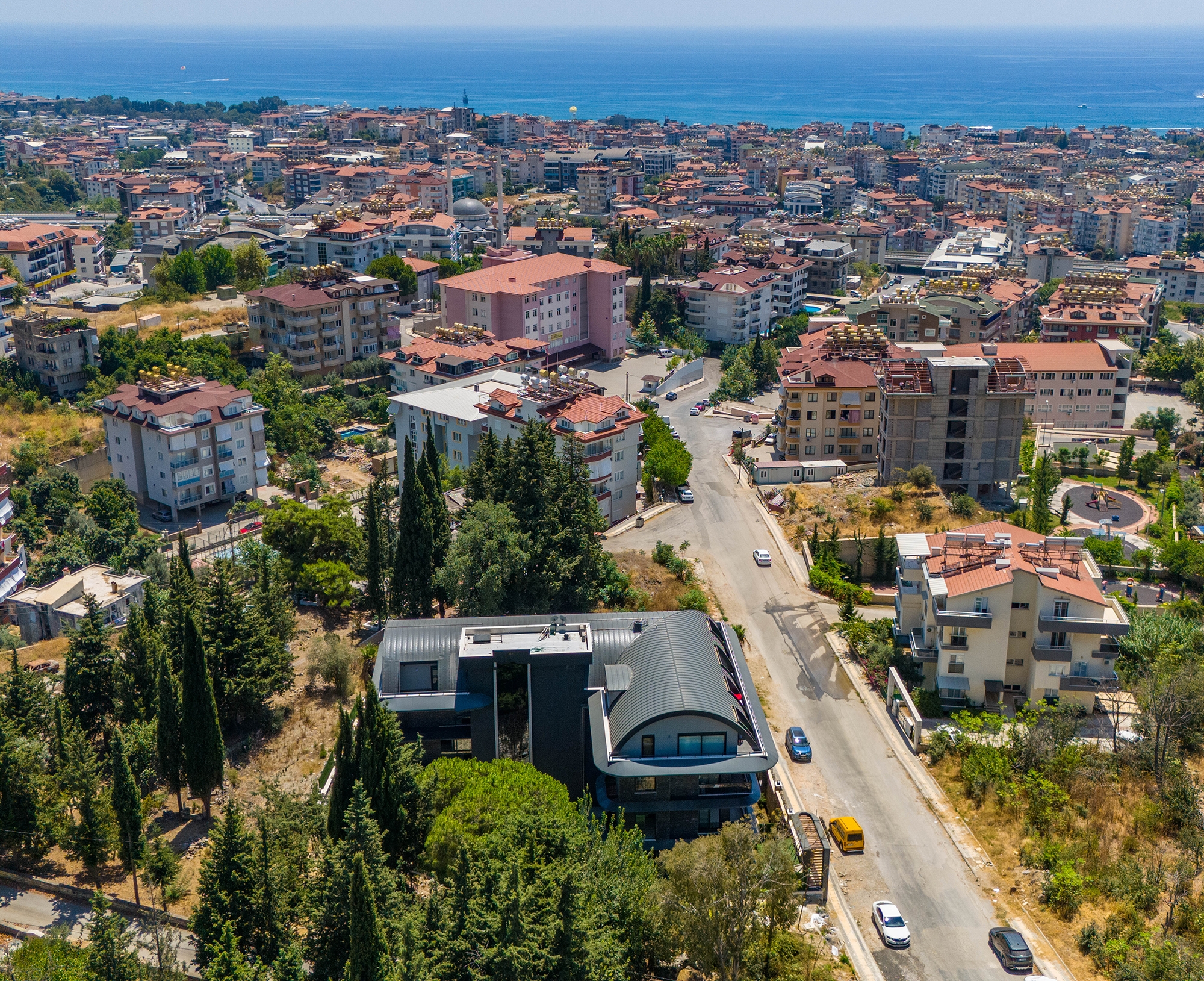 Luksus 1+1 Lejlighed med Hav- og Slotudsigt i Hasbahce, Alanya