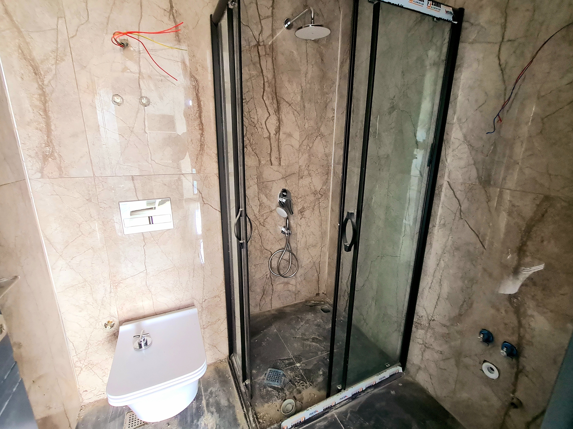 Luksus 1+1 Lejlighed med Hav- og Slotudsigt i Hasbahce, Alanya