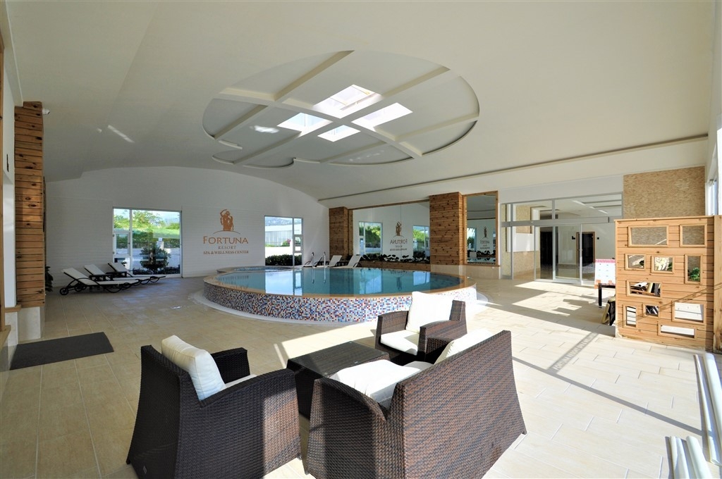 Fascinating 2 bedroom apartment for sale in Alanya