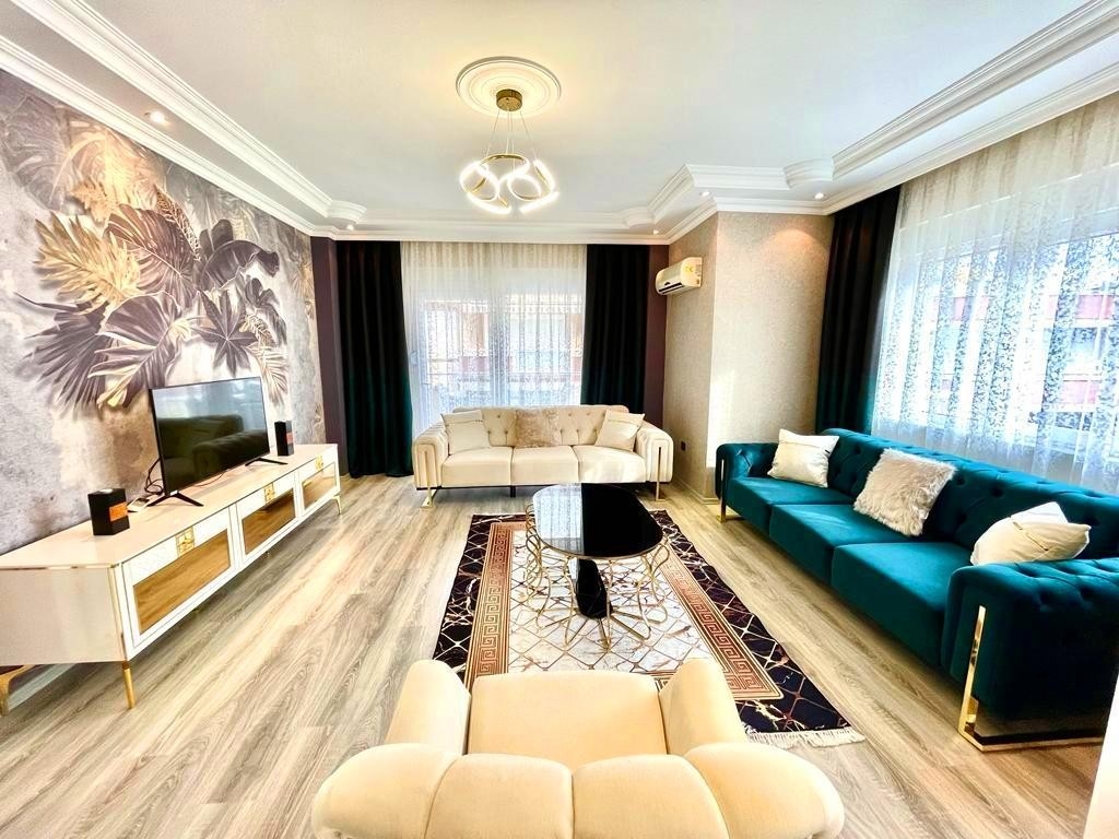 Rummelig 4+1 Bjergudsigt Penthouse i Alanya - Oba