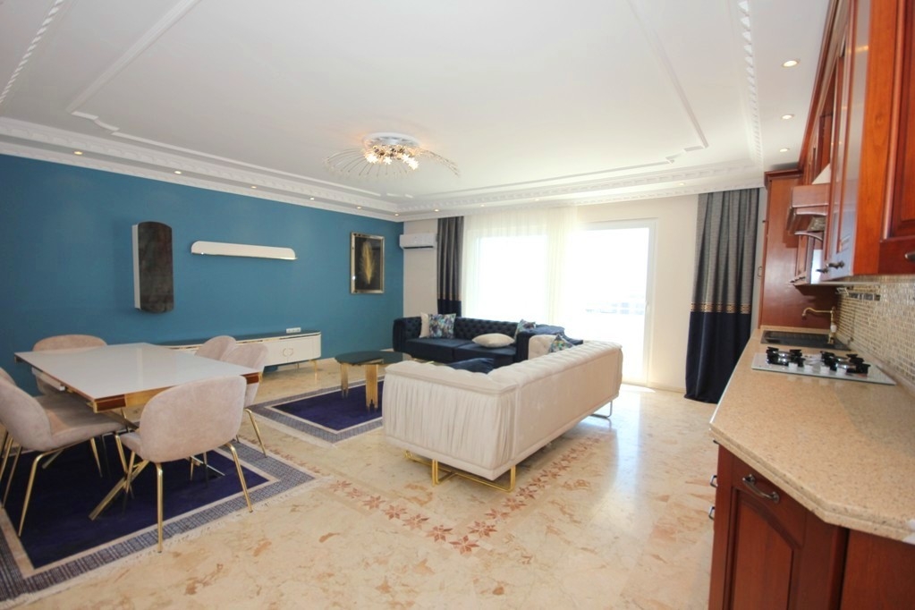 Atemberaubende Wohnung mit 2+1 Schlafzimmern und Meerblick in Mahmutlar