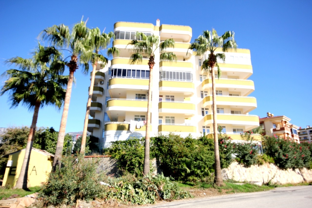2+1 Lejlighed med bjergudsigt i Mahmutlar, Alanya