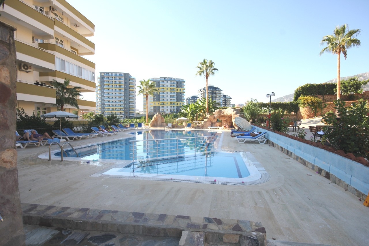 2+1 Lejlighed med bjergudsigt i Mahmutlar, Alanya