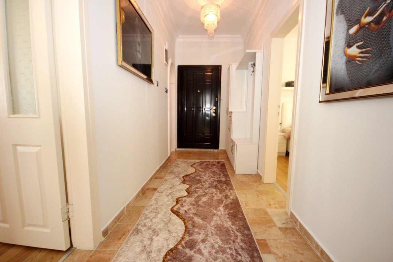 2+1 Lejlighed med bjergudsigt i Mahmutlar, Alanya