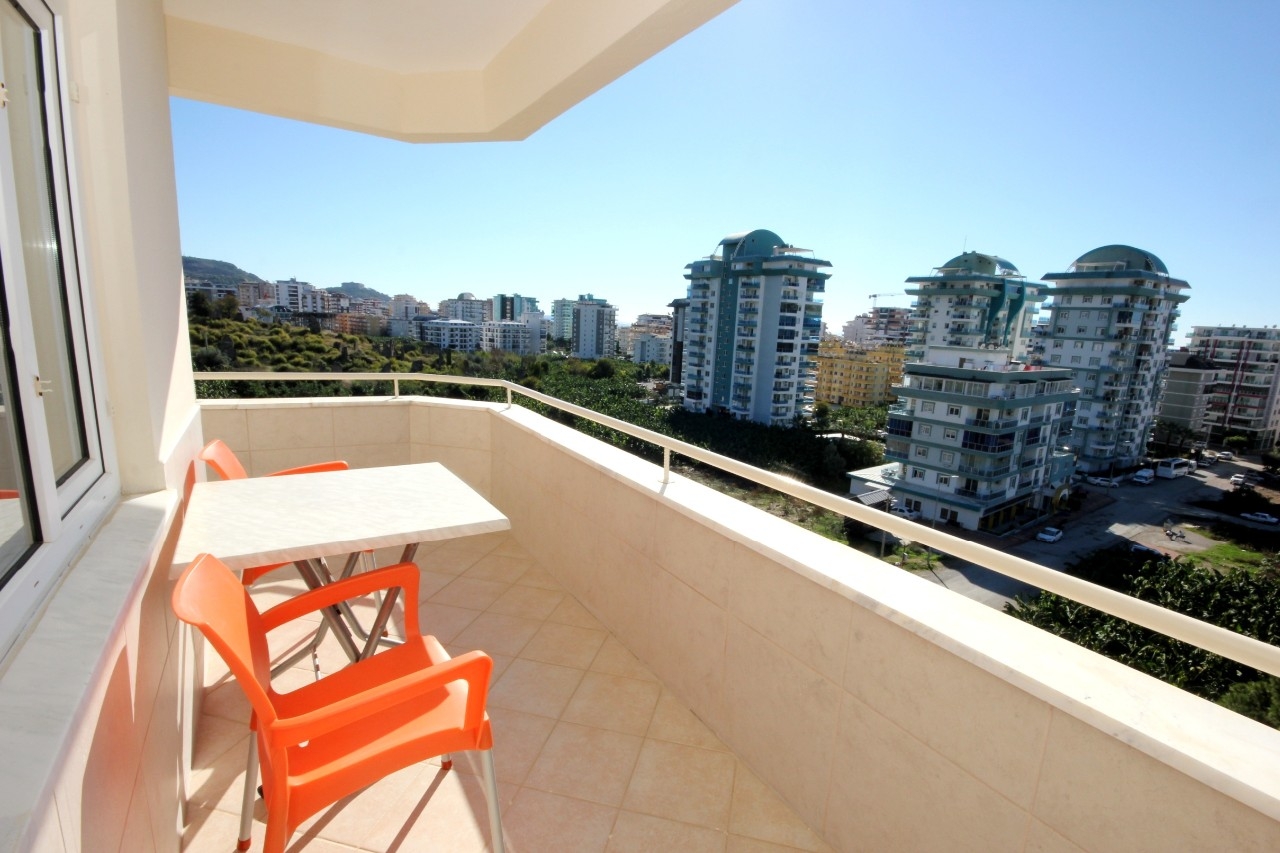 2+1 Lejlighed med bjergudsigt i Mahmutlar, Alanya