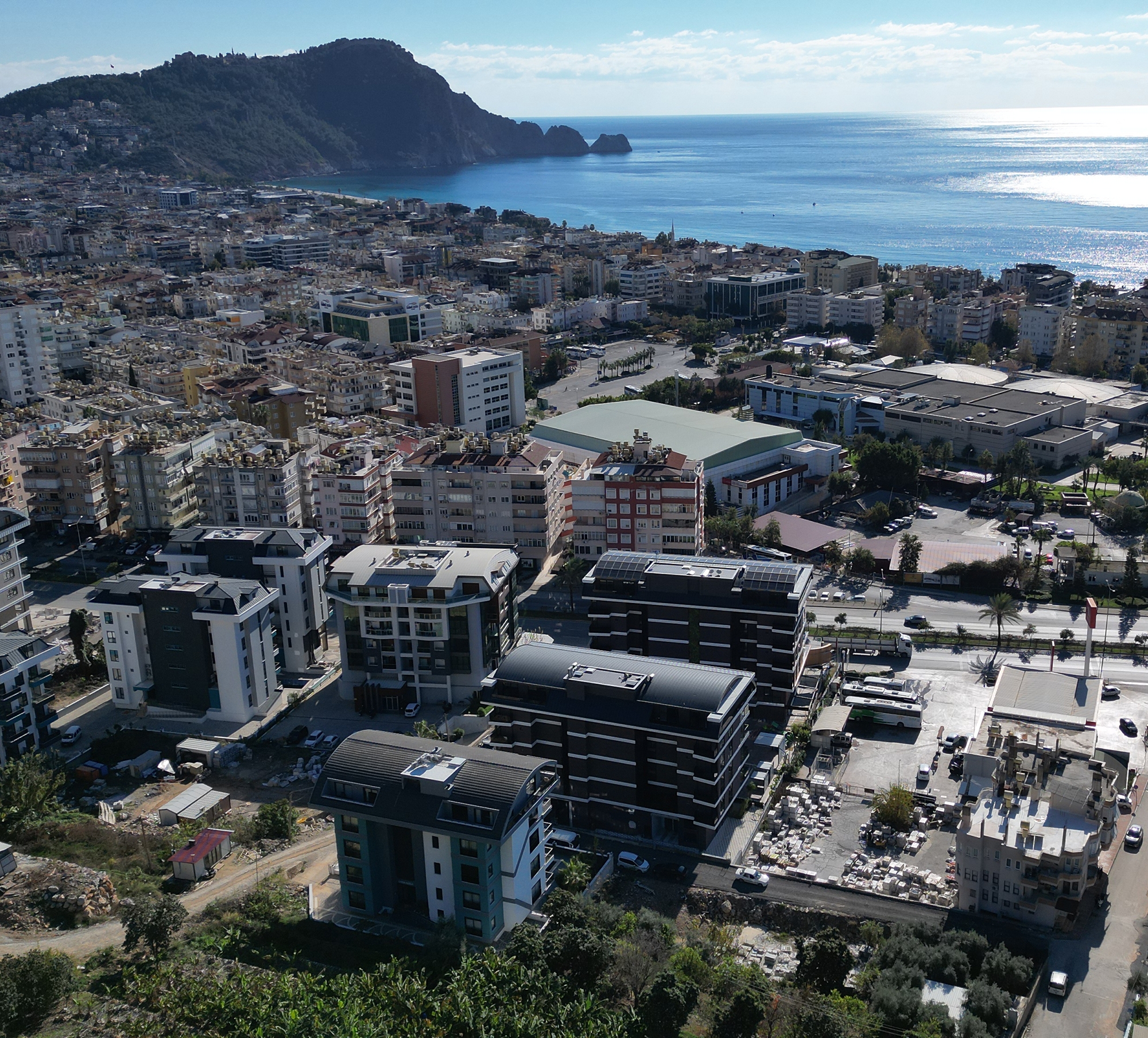 Stunning 1+1 Lejlighed med Hav og Slotsudsigt, Alanya Center