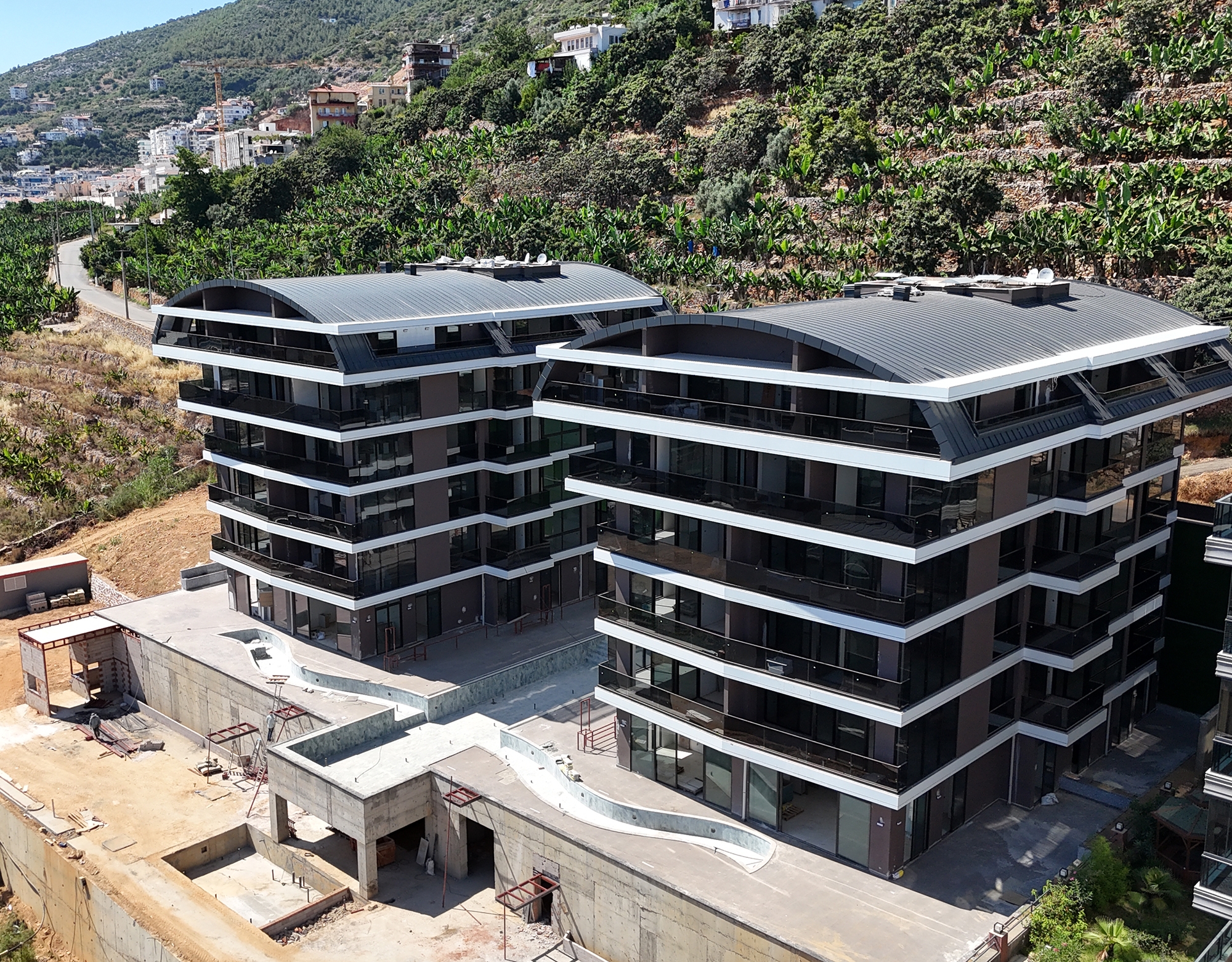 Lyxig 1+1 lägenhet med havs-, slotts- och bergsutsikt i Alanya Center