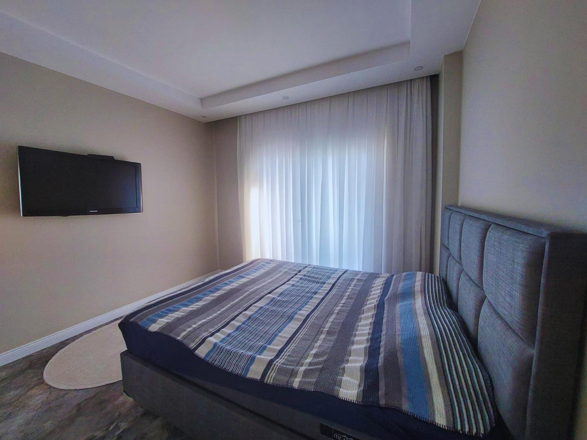 Luxury 1+1 Apartment with Stunning Views in Alanya Center