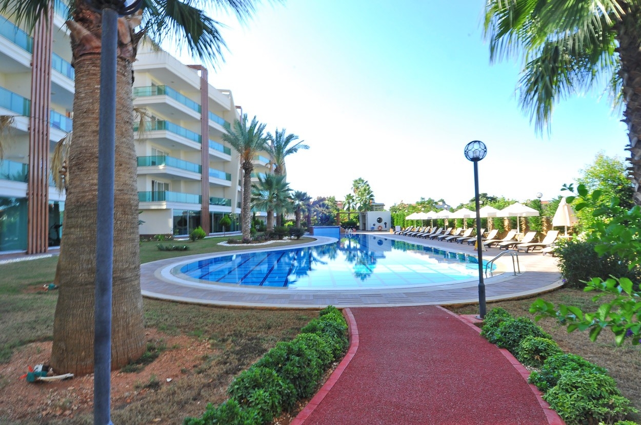 Harmoniously equipped apartment in Alanya