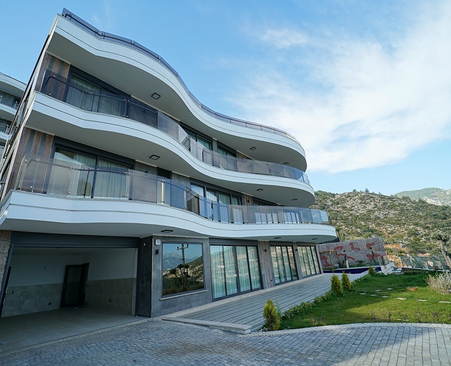 Luksus 6+1 Villa med Hav- og Slotsudsigt, Alanya