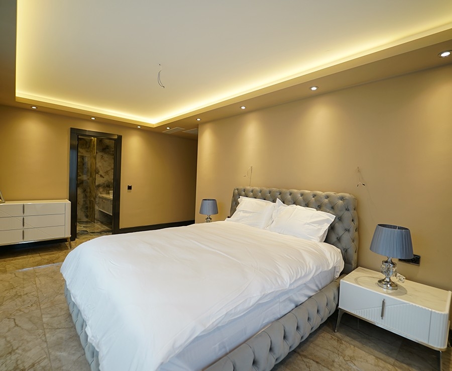 Luksus 6+1 Villa med Hav- og Slotsudsigt, Alanya
