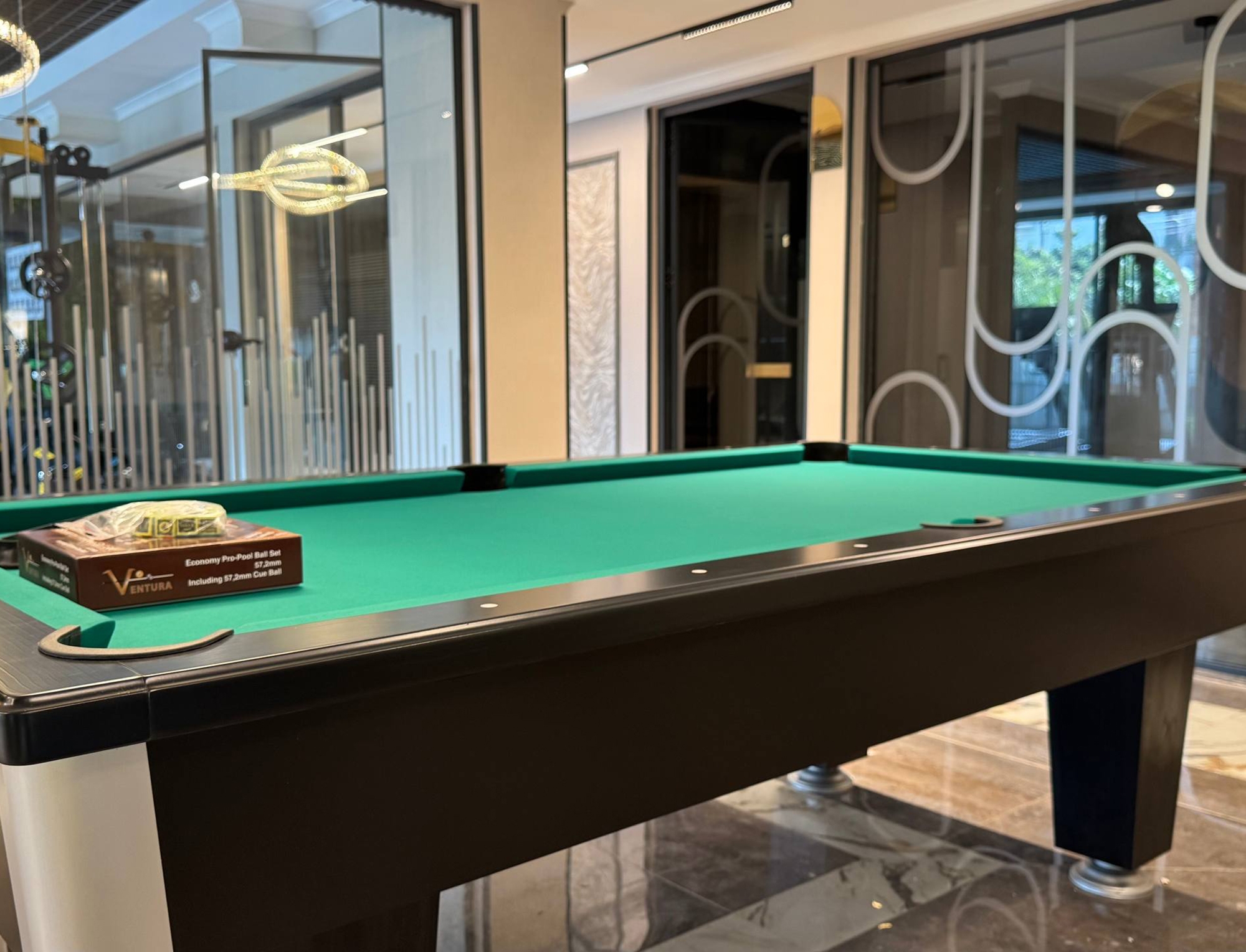 Ylellinen 2+1 huoneisto meri- ja vuorinäköalalla Alanyassa