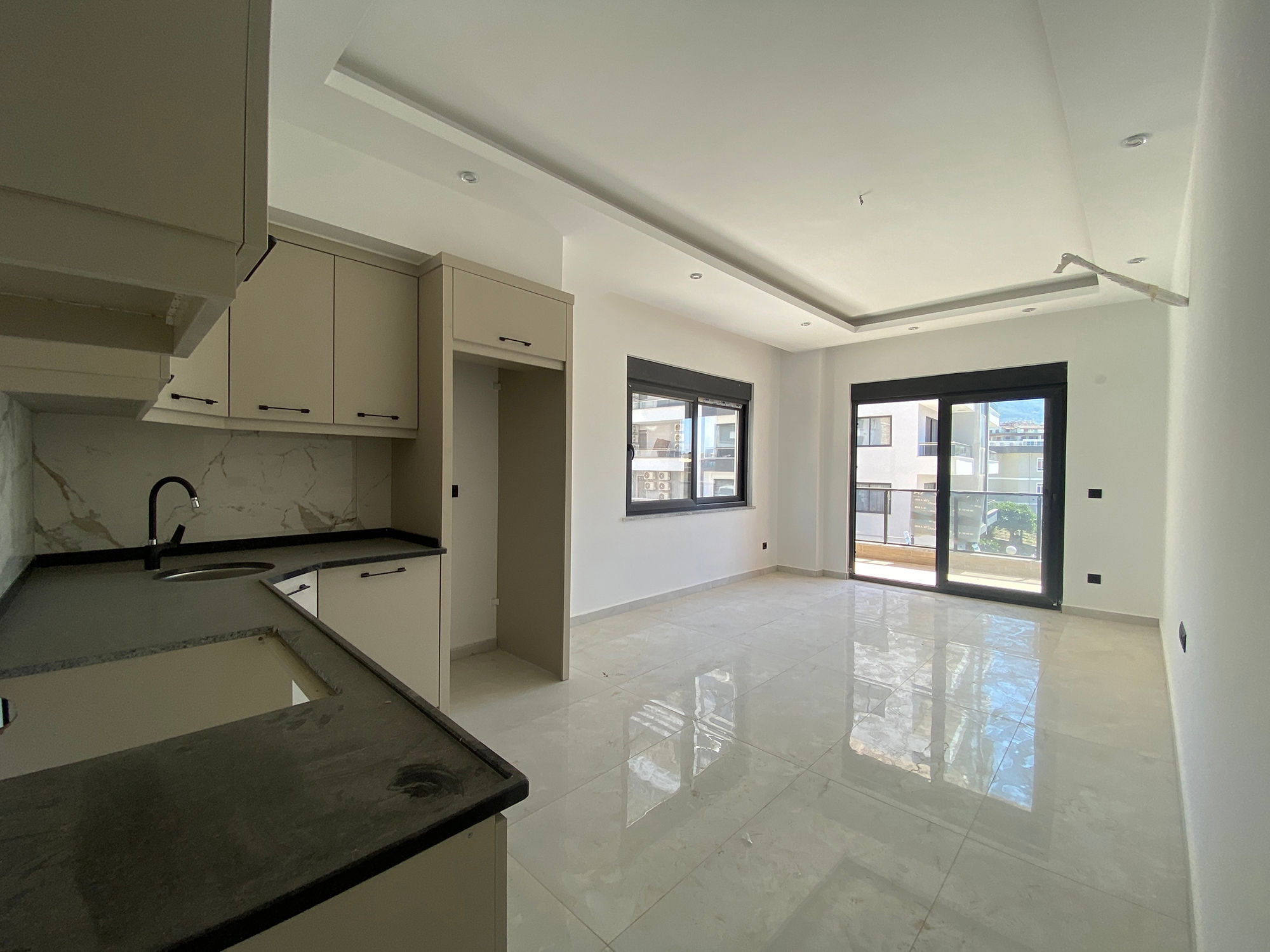 Modern 1+1 Apartment with Mountain View, Alanya - Oba